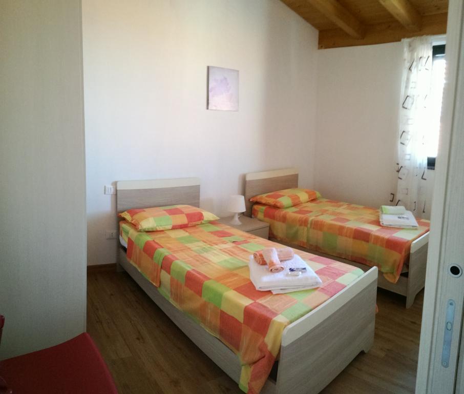 Appartamenti Vacanze Mareemare Capo dʼOrlando Extérieur photo